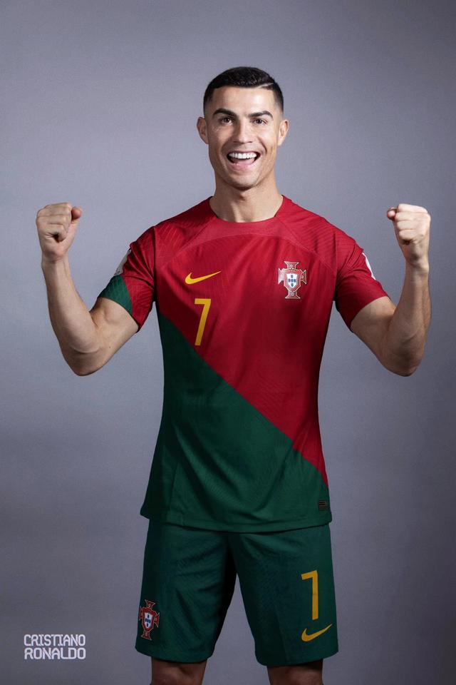 一脚和中场 一脚和中场