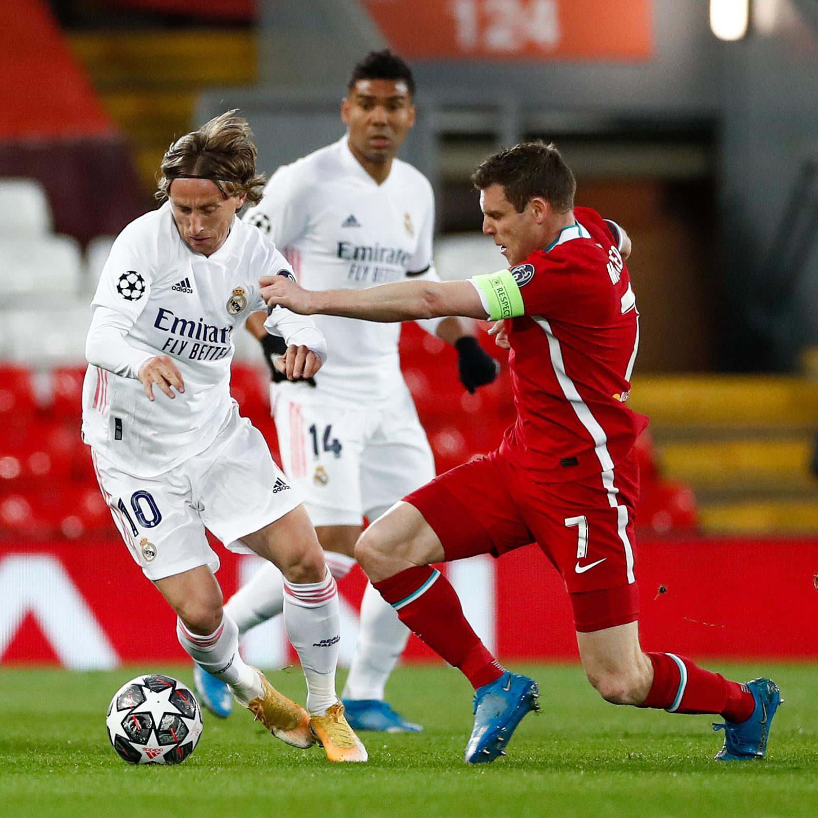 数据集中在 数据集中在