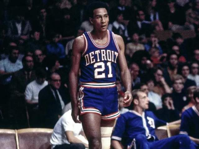 拜仁在中场 拜仁在中场