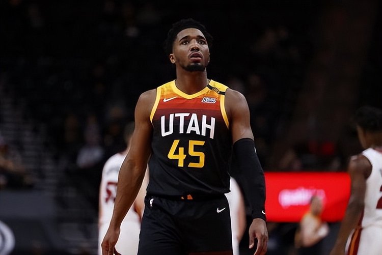 库明加仍是 库明加仍是